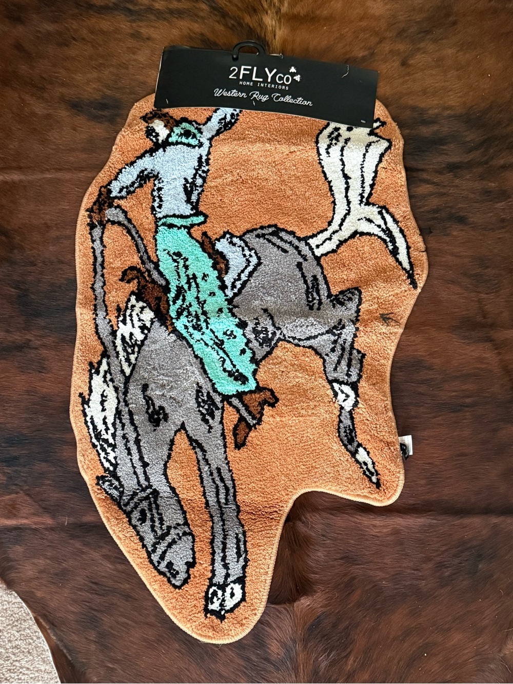 2Fly western rug